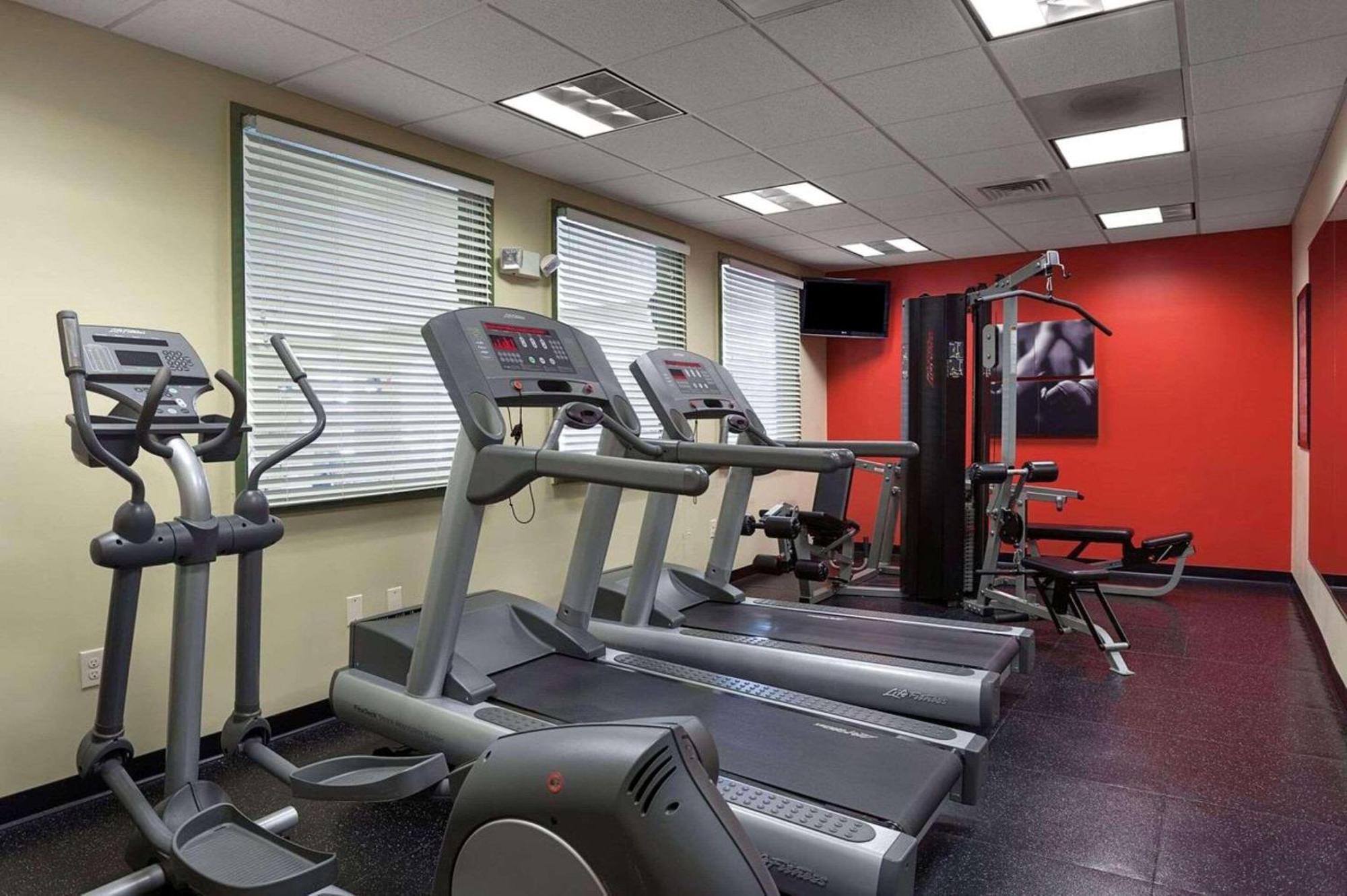 Country Inn & Suites By Radisson, كونكورد المظهر الخارجي الصورة