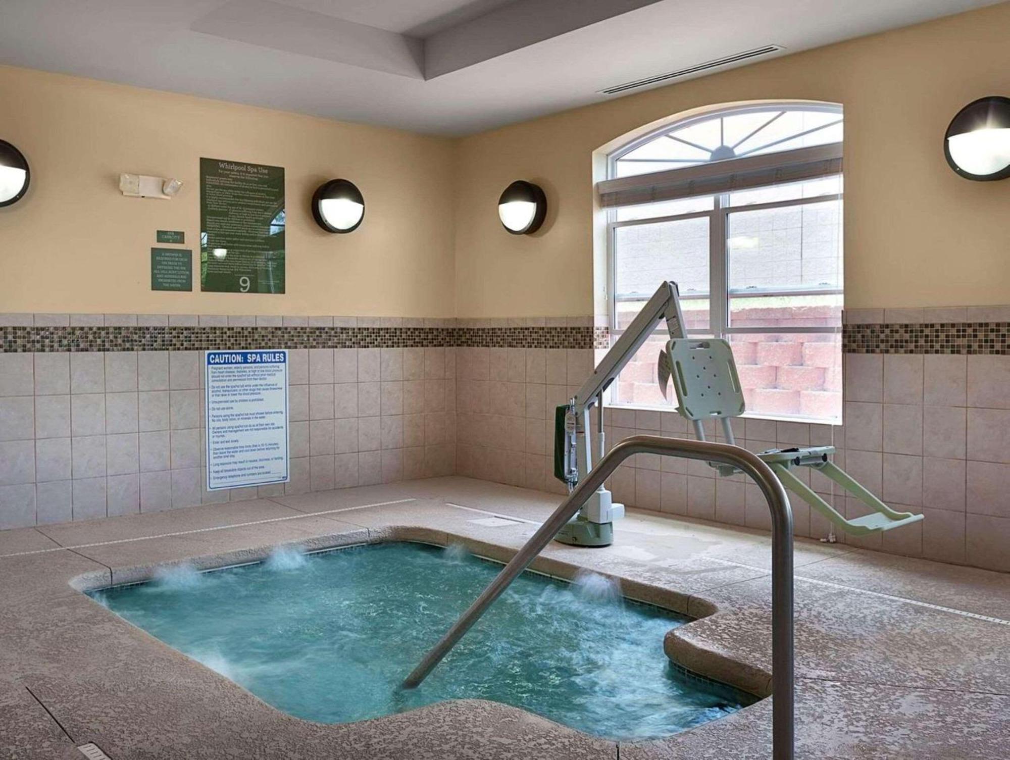 Country Inn & Suites By Radisson, كونكورد المظهر الخارجي الصورة